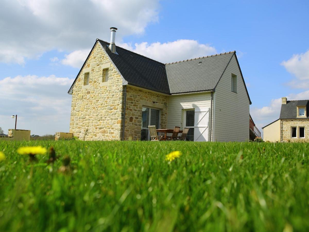 Gites De La Ferme De Vur Ven Gouvieux Exterior photo
